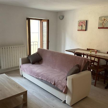 Casa Vacanze Scent Of Roses Verbania Zewnętrze zdjęcie
