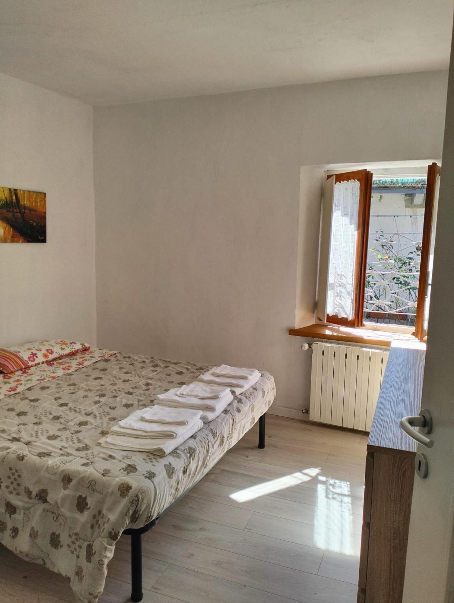 Casa Vacanze Scent Of Roses Verbania Zewnętrze zdjęcie